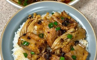 双耳蒸排骨，美味健康的家常菜（蒸出健康，鲜香入味，享受美食乐趣）