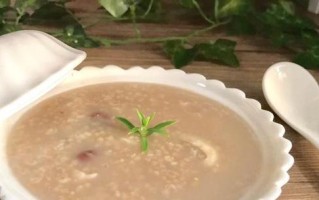 营养健康的燕麦红豆奶粥（做法简单，营养丰富，让你每天都有好滋味）
