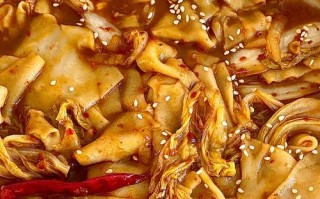 小河虾烧白菜的做法（美味又营养，让你爱上小河虾）