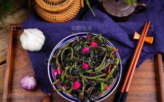 清炒红觅菜（用菜籽油做出清爽美味）