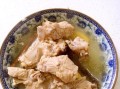 营养美味，药膳排骨汤制作大全（做法详解，让你轻松煮出滋补汤品）
