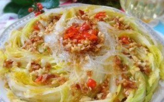 用扁鱼做的美味闷白菜（做法详解，让你轻松掌握）