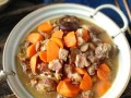 羊肉胡萝卜焖米饭——美味营养的主食（以羊肉胡萝卜为基础，搭配米饭焖制，营养丰富，口感鲜美）