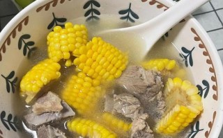 家常美味，香气扑鼻的玉米煲排骨（用地道的南方做法，轻松制作一道营养丰富的美食）