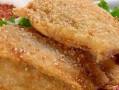 家常美食教程——炸豆腐焖鱼（用豆腐的香滑和鱼肉的鲜美，做出一道美味佳肴）