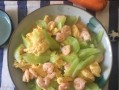 美味可口的虾仁黄瓜炒蛋（绝佳食材搭配，营养健康又开胃）