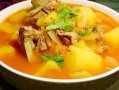 粤式番茄土豆排骨汤的制作方法（一碗暖胃暖心的家常美食）