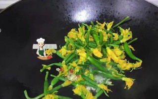 玩味十足的黄瓜花制作方法（15种创意黄瓜花制作法）