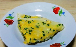 简单做法，美味鲜笋鸡蛋饼（快手早餐，让你一口吃个满足）