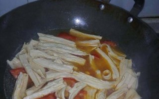 美食烹饪（传统美味，口感鲜美，方便简单）