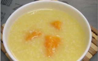 小米地瓜粥的做法（营养丰富的暖身美食）