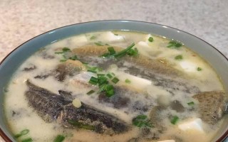 响螺泥鳅汤的制作方法（重庆特色美食，传承百年的味道）