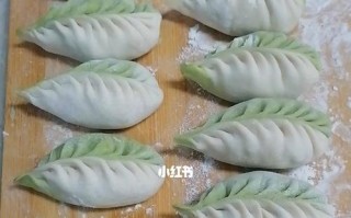 品尝花样美食，新文美食玫瑰细沙面点！（让口感与美味融合，细沙与玫瑰的完美组合）