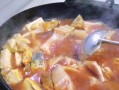 鲜美可口的鱼肉酿豆腐做法（传统佳肴，营养丰富，家庭美味的做法分享）