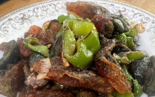 教你制作美味蒸皮蛋（以独特配方为基础，蒸出香气扑鼻的古老美食）