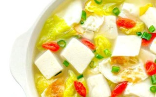 小白菜豆腐肉丸汤的家常做法（味美营养，适合家庭做）