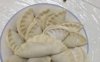 手工水饺制作的全程教程（传授制作水饺的技巧与窍门，让你轻松学会制作水饺）