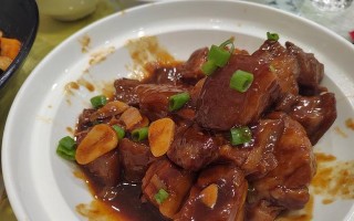 鲜香入味，三鲜焖子的做法（口感细腻，原汁原味的家常味道）