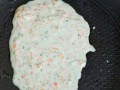 以西兰花小饼为主角的美食教程（用新鲜的西兰花，做出健康又美味的小饼）