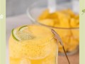 清凉夏日，尝一杯菠萝奇异果冰沙（做法简单，口感绝佳）