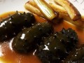 美味肉肠烧海参，一口咬下独特的香味（教你如何烹制口感极佳的肉肠烧海参）