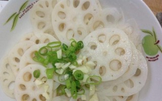 美味可口，营养丰富——蒜蓉拌藕片做法大揭秘（清爽开胃，减肥养生，）