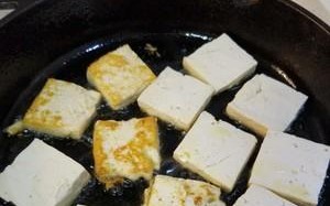 小葱烧豆腐，做法大揭秘！（让你的口感更加鲜美！）