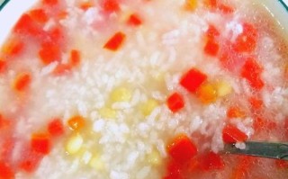 美味又健康的玉米胡萝卜肉片粥（健康饮食的首选，营养丰富，口感独特）