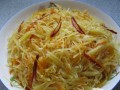 清新炒双丝的做法（用清新食材，轻松烹饪双丝菜）