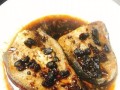 鳕鱼蒸豆腐，清香美味的健康料理（以海鲜和豆腐为主角，营养均衡的佳肴）