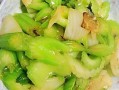 做法揭秘（学会这些技巧，你也可以做出口感极佳的素肉菜肴）