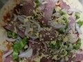 杏鲍菇培根披萨的制作方法（用新鲜材料制作美味的披萨）