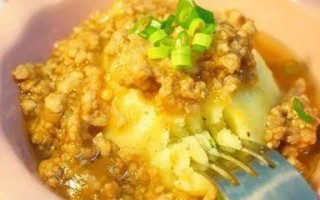 用鱼香调味打造美味土豆泥（一起来学做口感鲜美的鱼香土豆泥吧！）