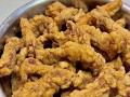 油炸小酥肉制作技巧（掌握这些技巧，让你做出口感酥脆、口味美妙的油炸小酥肉）