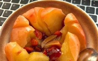 如何制作美味的蒸苹果泥（健康易制作，更适合婴幼儿食用）