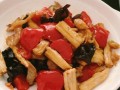 瘦肉木耳炒腐竹的做法（让你轻松学会家常做法，做出美味的炒菜）