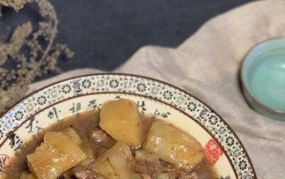 滋补牛蹄筋慢炖偏甜的秘密（甜而不腻，一口接一口的美味佳肴）