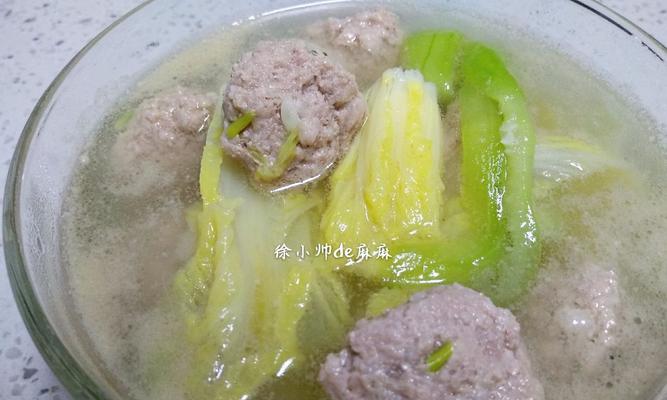 娃娃菜肉圆汤的做法（让你品尝家的味道）-第2张图片-美味行家