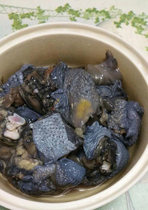 美味健康的以乌鸡汤面（营养丰富，滋味独特，给你健康生活）-第1张图片-美味行家