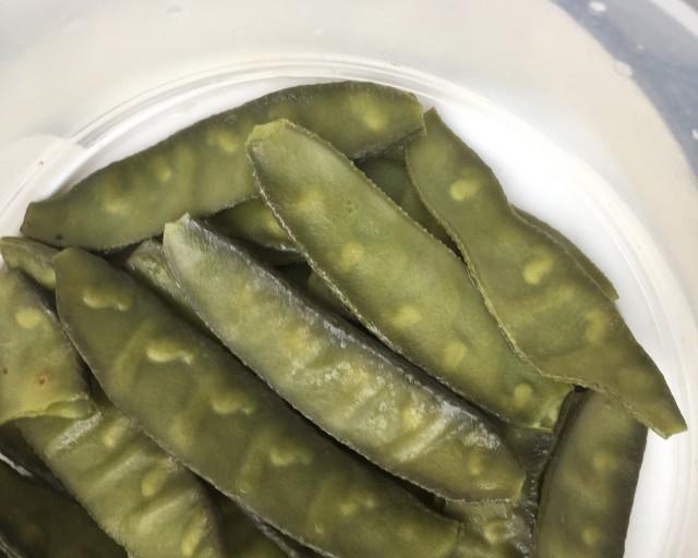 蒜蓉眉豆的做法（家常美味，快速简单，炒菜好帮手）-第1张图片-美味行家