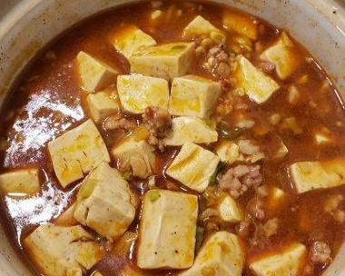 美味又营养，肉末盖鸭蛋豆腐的制作方法（一道家常菜，让你的味蕾爽翻天！）-第2张图片-美味行家