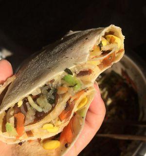 教你做一款健康水果粗粮煎饼（以香蕉和燕麦为原料，轻松制作美味的煎饼）-第3张图片-美味行家