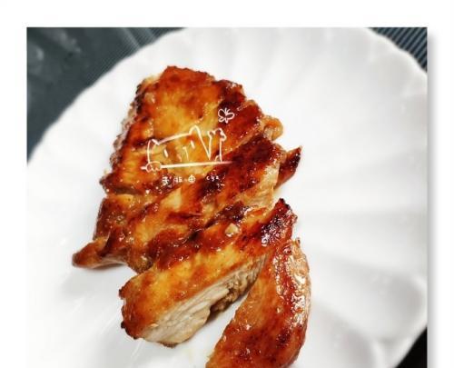 轻松制作蒜香烤鸡腿（健康美味，享受家庭美食时光）-第3张图片-美味行家