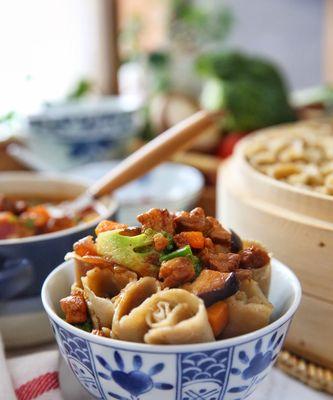 莜面顿儿顿儿，味道美味又营养（传承满族美食文化，让你一吃难忘）-第2张图片-美味行家