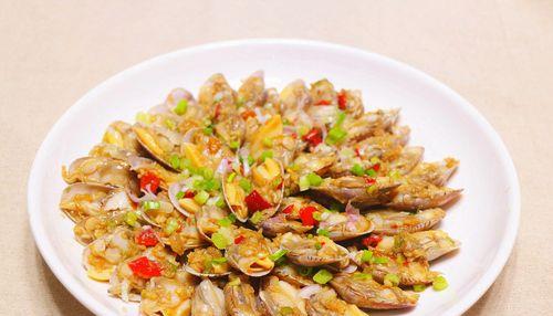 泰式凉拌花甲（清爽美味的泰式小吃，快来试试！）-第3张图片-美味行家