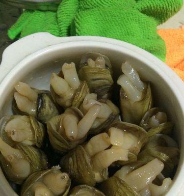 美味可口的盐巴海蛏（盐焗海蛏的做法及食用技巧）-第3张图片-美味行家