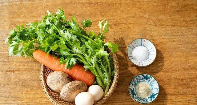 小清新晚餐食谱大公开（健康、美味、简单易学，让你的晚餐更有品位）-第1张图片-美味行家