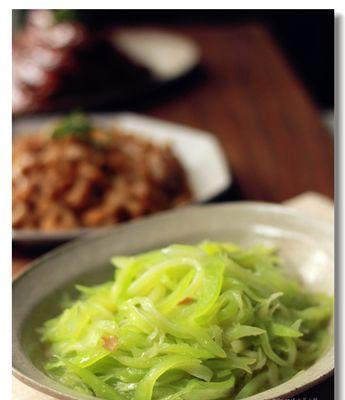 小清新晚餐食谱大公开（健康、美味、简单易学，让你的晚餐更有品位）-第2张图片-美味行家