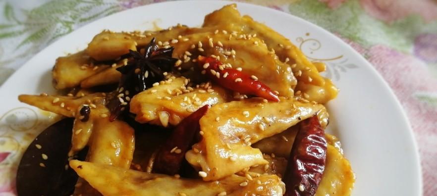 如何制作美味的香辣翅？（从选材到烹饪，教你一步步制作香辣翅！）-第1张图片-美味行家