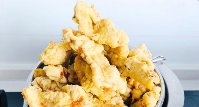 《炸食小吃，让你爱不释手》（手把手教你做炸鸡、炸薯条等美食，吃货必备）-第1张图片-美味行家